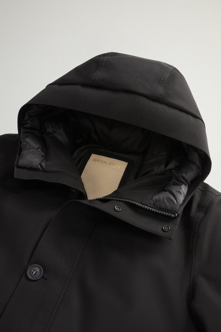 Waterproof Parka in Recycled Two-Layered GORE-TEX Fabric Black