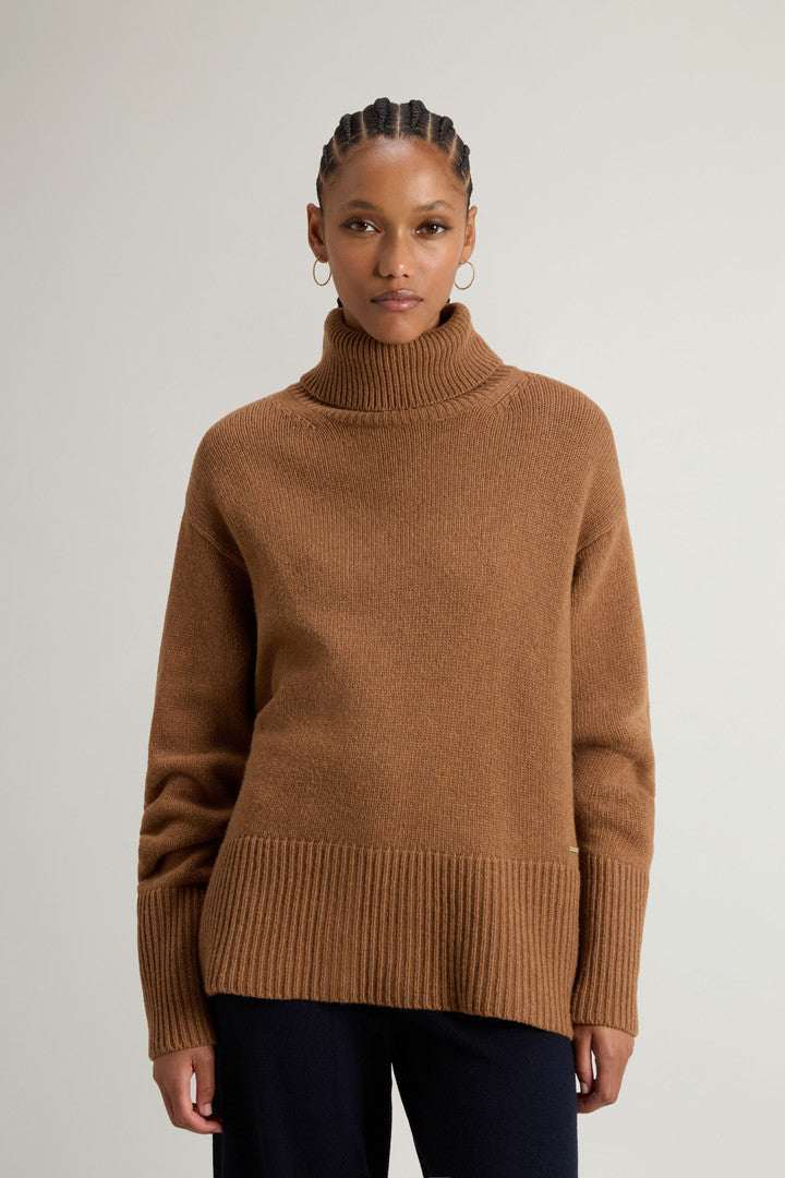 Pure Wool Turtleneck Sweater Dark Camel
